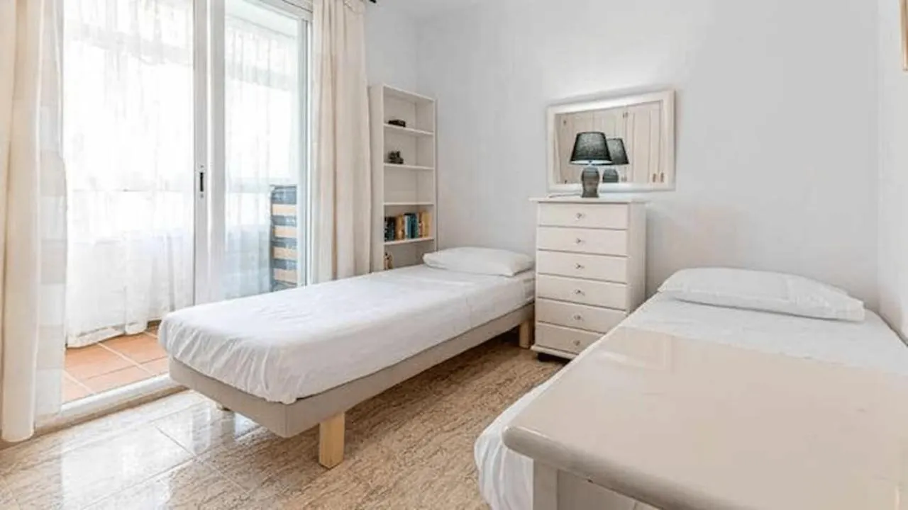 797 Holiday Rentals - Piso Para 4 Con Amplia Terraza Al Jardin Y Al Mar Benalmadena 0*,