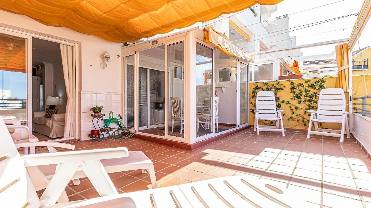 797 Holiday Rentals - Piso Para 4 Con Amplia Terraza Al Jardin Y Al Mar Benalmadena Apartment